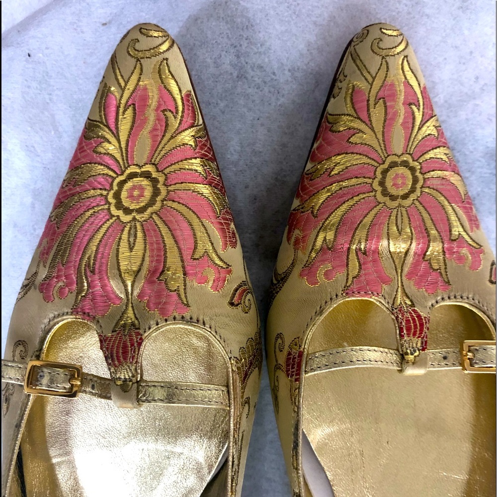 ISAAC MIZRAHI Women’s flat shoes